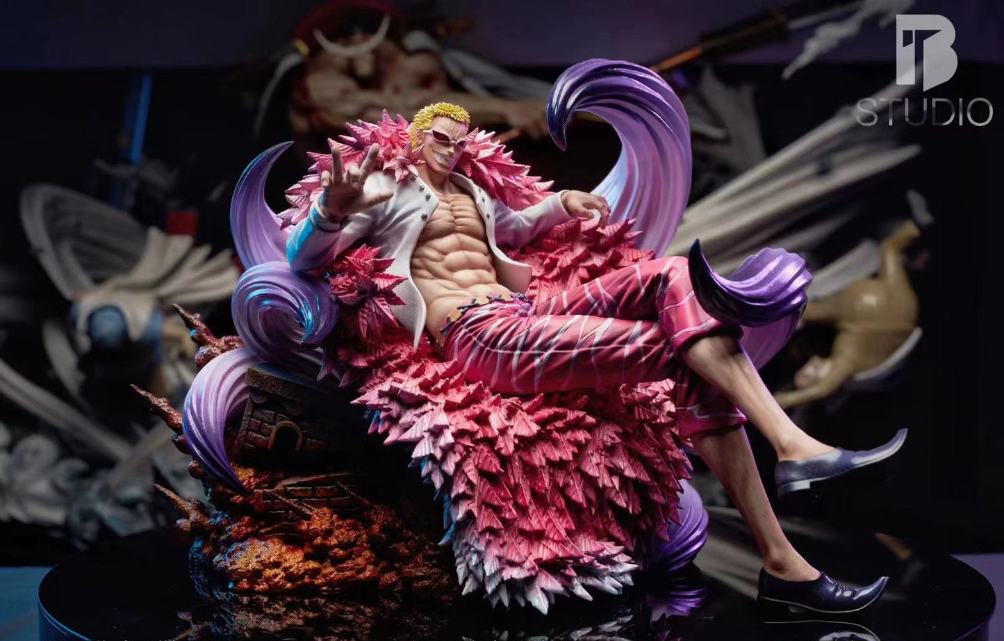 BT Studio - Sitting Pose Donquixote Doflamingo | 坐姿 唐吉诃德·多弗朗明哥