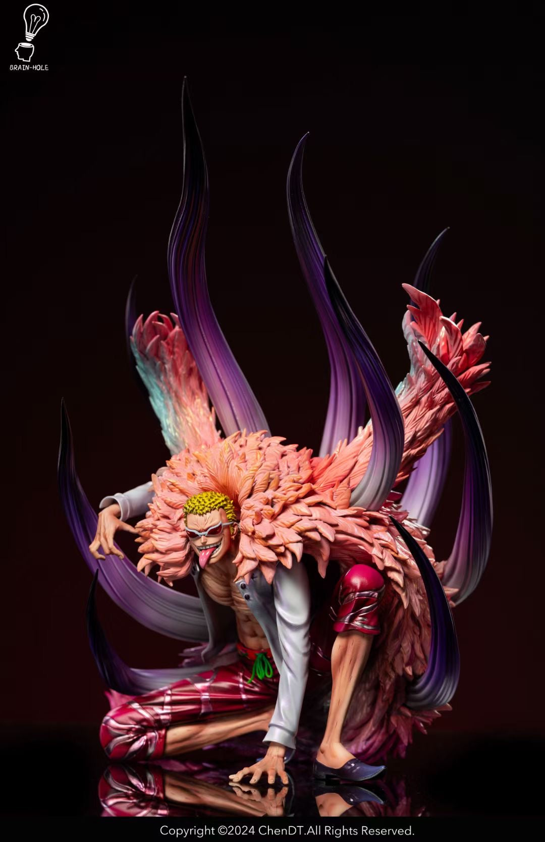 Brain Hole Studio - Squatting Posture Donquixote Doflamingo | 蹲姿唐吉诃德·多弗朗明哥