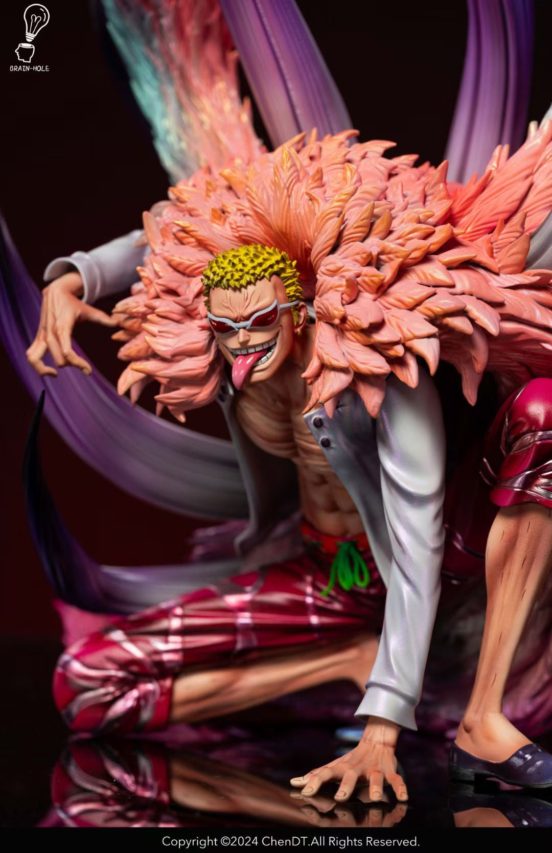 Brain Hole Studio - Squatting Posture Donquixote Doflamingo | 蹲姿唐吉诃德·多弗朗明哥