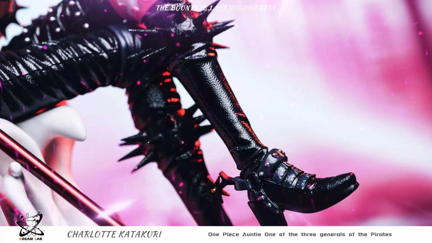 DreamLab Studio - Charlott Katakuri (Sitting Pose) | 卡库塔栗 卡二 (坐姿)