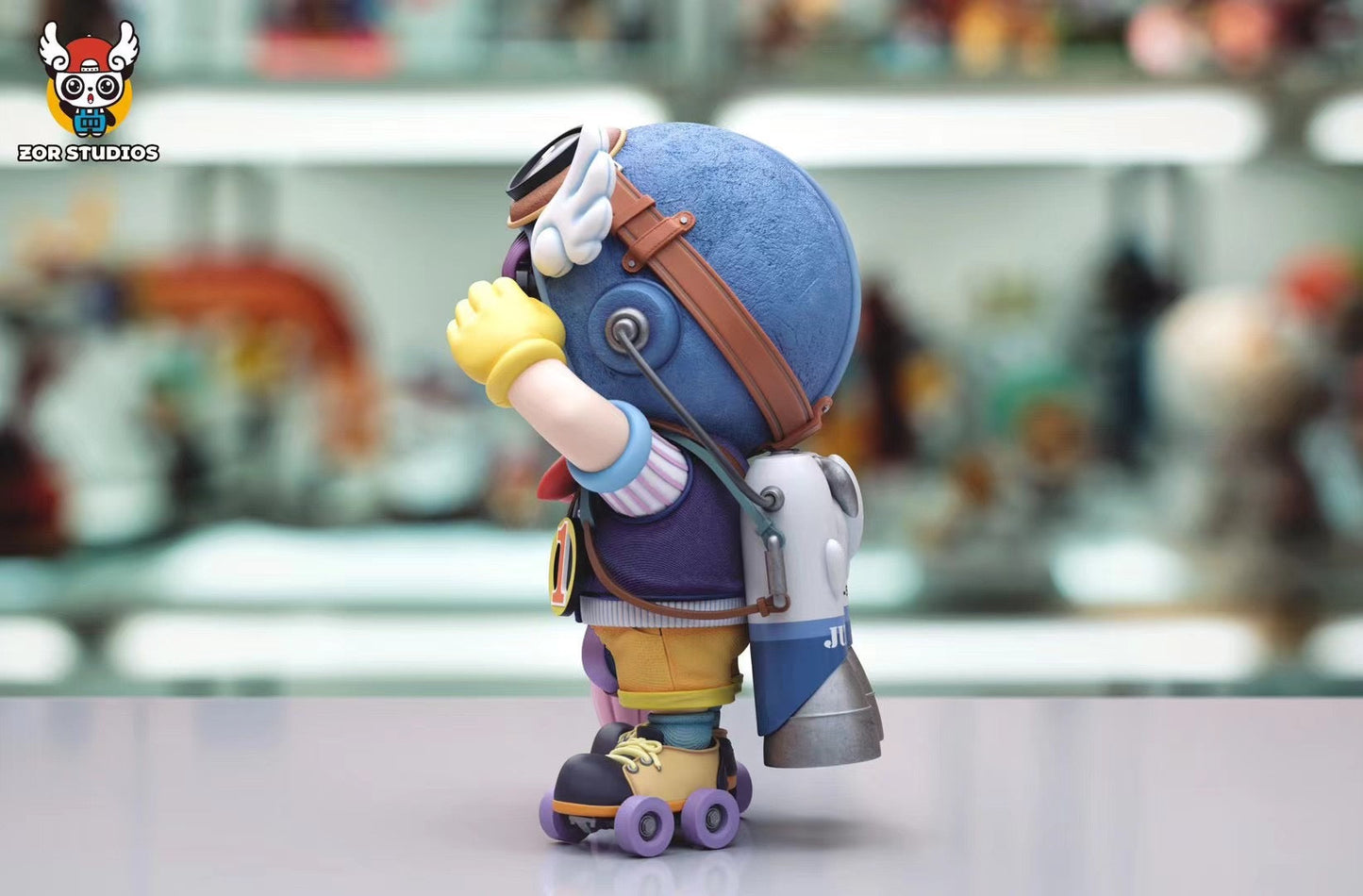 ZOR Studio - No. 1 Pilot Arale | 1号飞行员 阿拉蕾