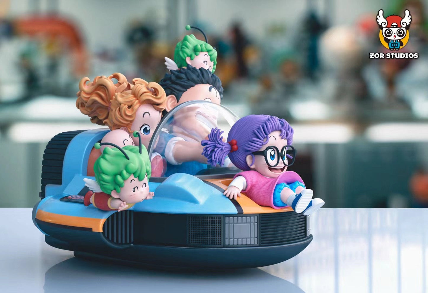 ZOR Studio - Spaceship Arale | 飞船阿拉蕾
