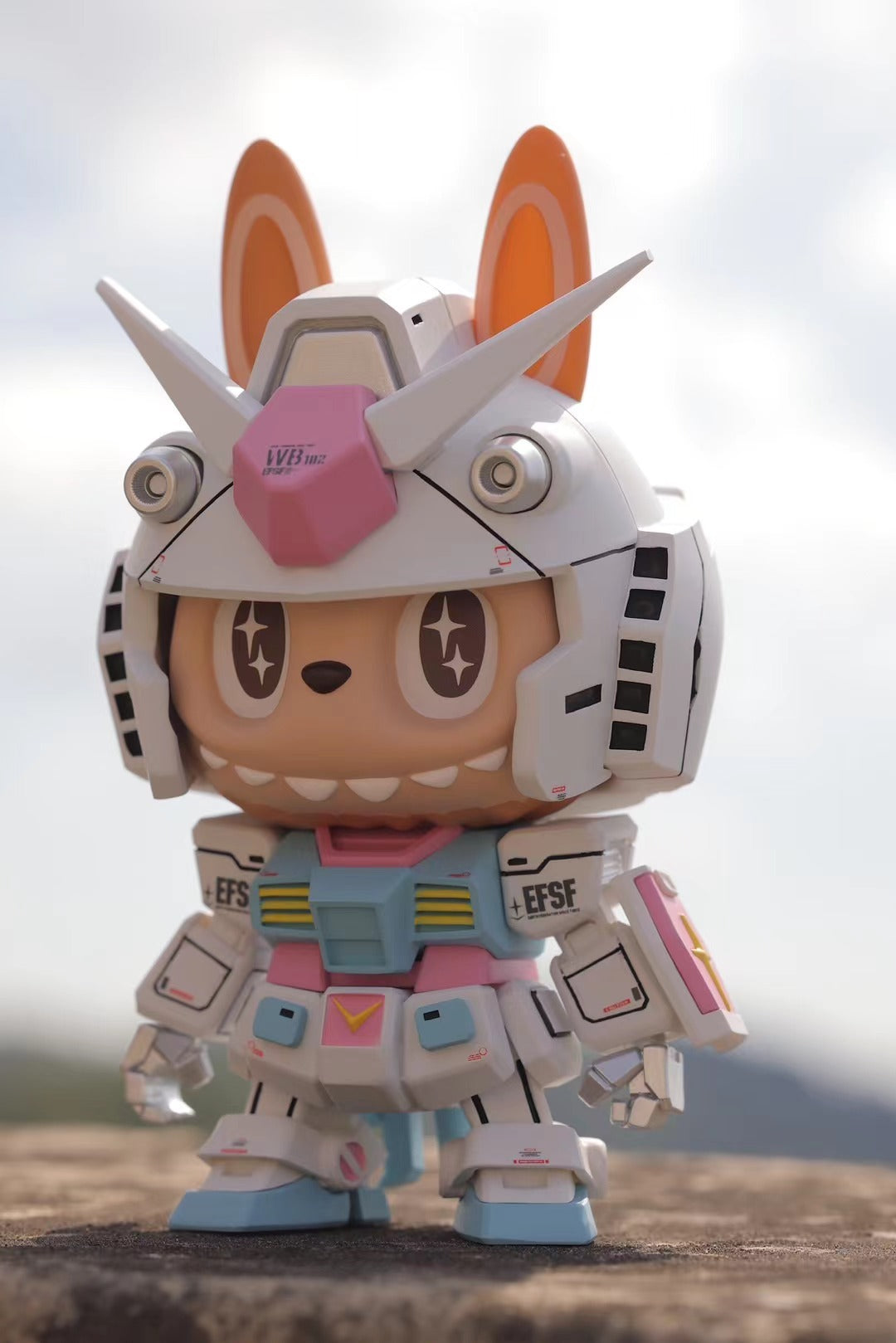 YMG Studio - Labubu cos RX-78-2 Gundam | 拉布布 cos 元祖高达