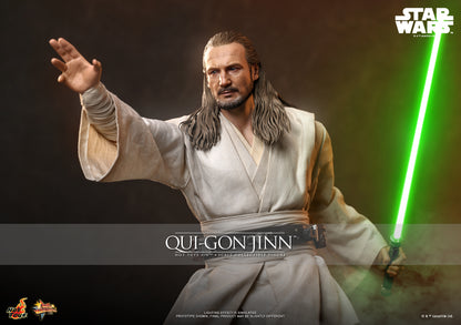 Hottoys - Star Wars: The Phantom Menace Qui-Gon Jinn 1/6th scale Collectible Figure MMS880 (Licensed)