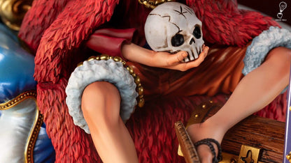 Brain Hole Studio - Luffy on Throne | 王座路飞