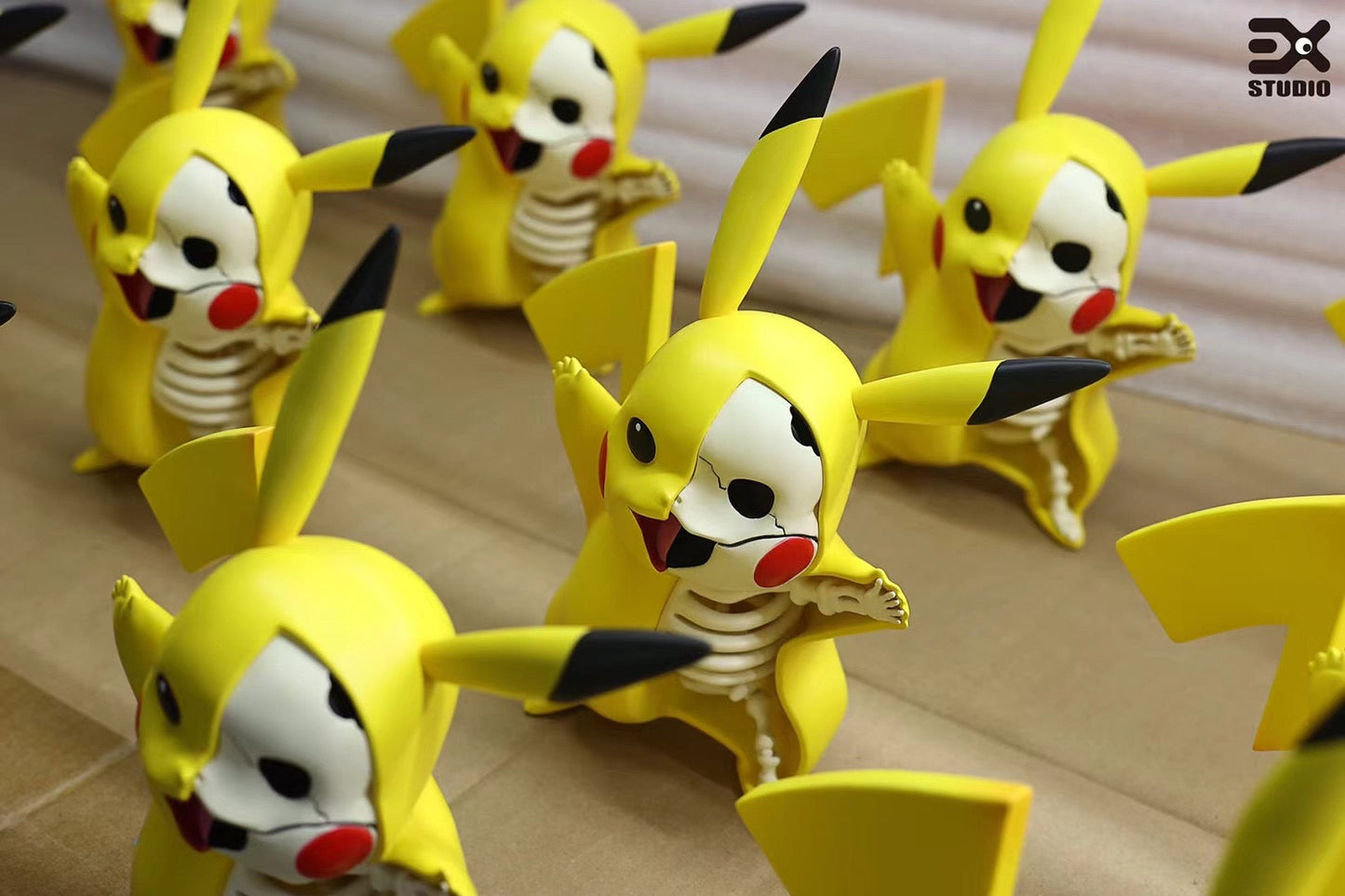 EX Studio - Semi-dissected Pikachu | 半解剖 皮卡丘