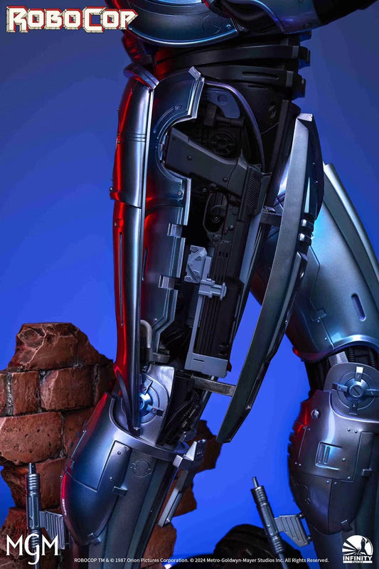 Infinite Studio - Licencita RoboCop | Kopirajtita RoboCop