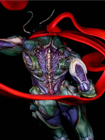 TianYe Studio x YE233 - Locust Man GK Kit | 蝗虫人白模